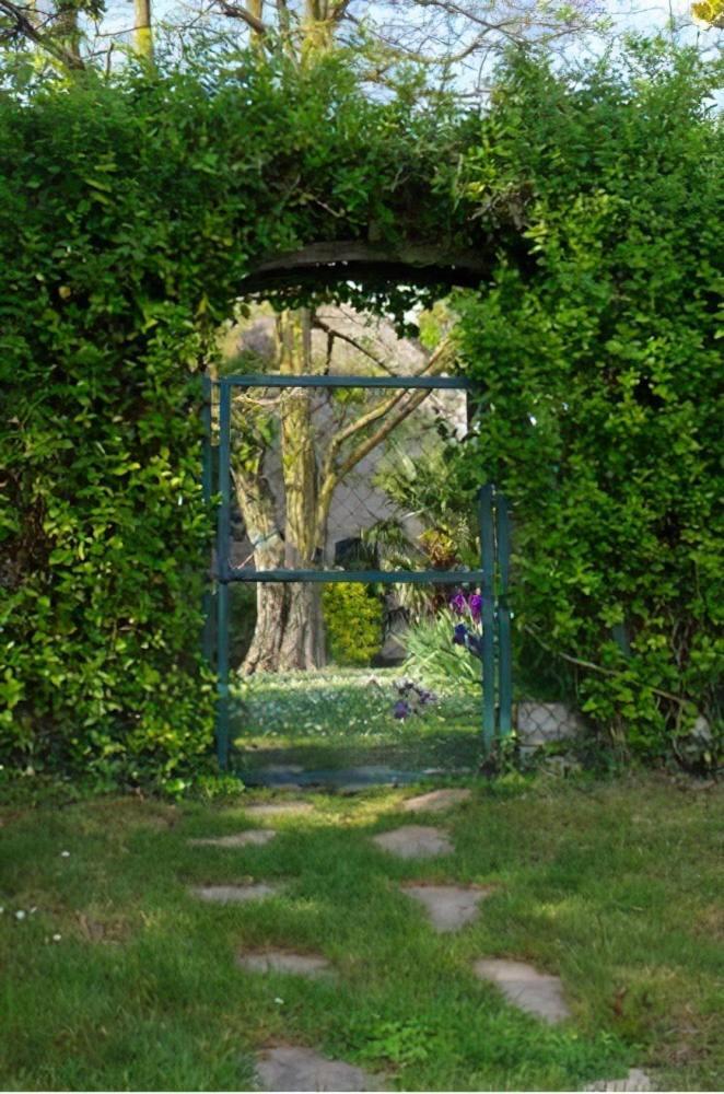Hotel Domaine Les Feuillants Crouzilles Exteriér fotografie